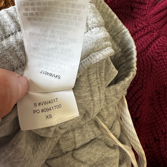 Vuori Heather Gray Lounge Pants - Picture 11 of 11